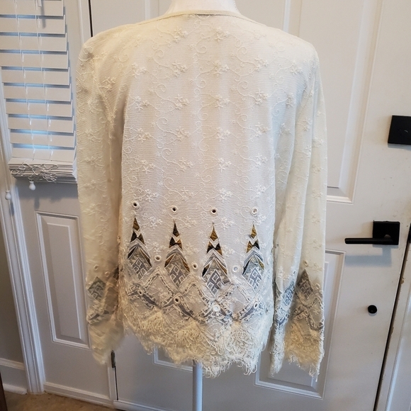 Elie Tahari Imelda‎ Blouse Womens Small S Lace Crochet Tassels Cream Tan Boho - Picture 2 of 13